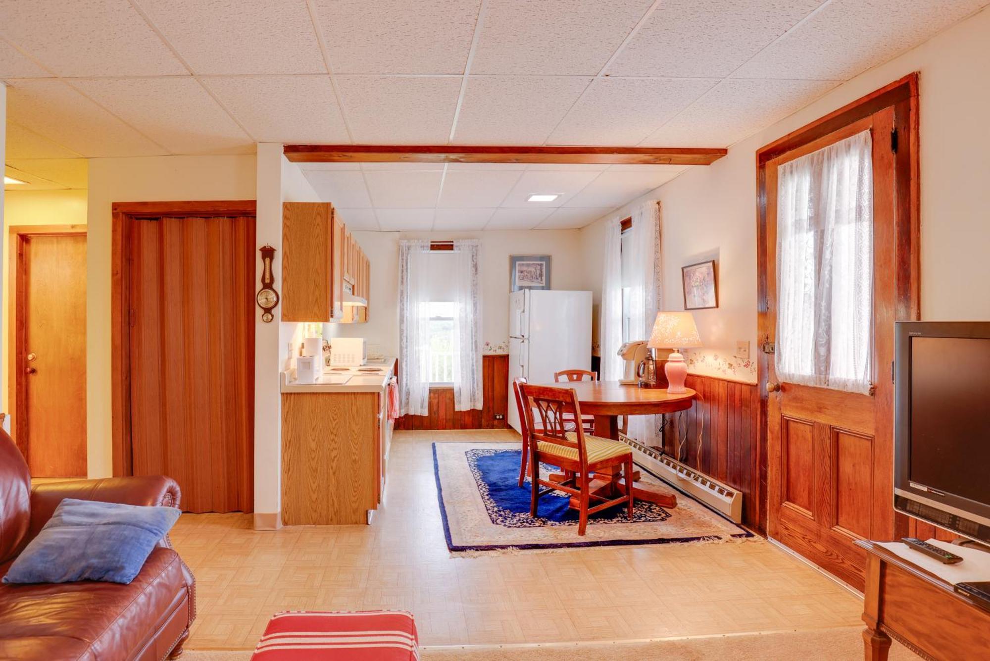Lawrenceville Apartment With Deck Near Gaming Lands! Exteriér fotografie
